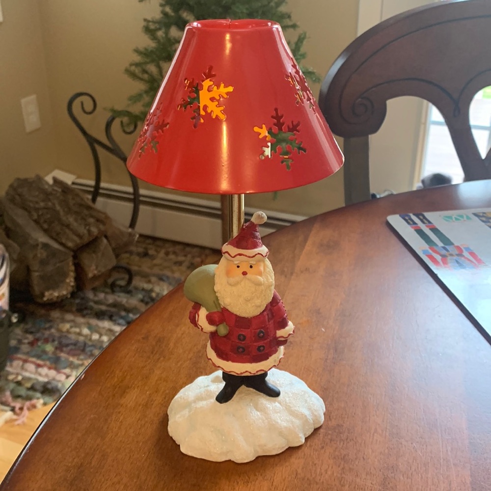 🎅🏽Hallmark Santa Tea Light Holder